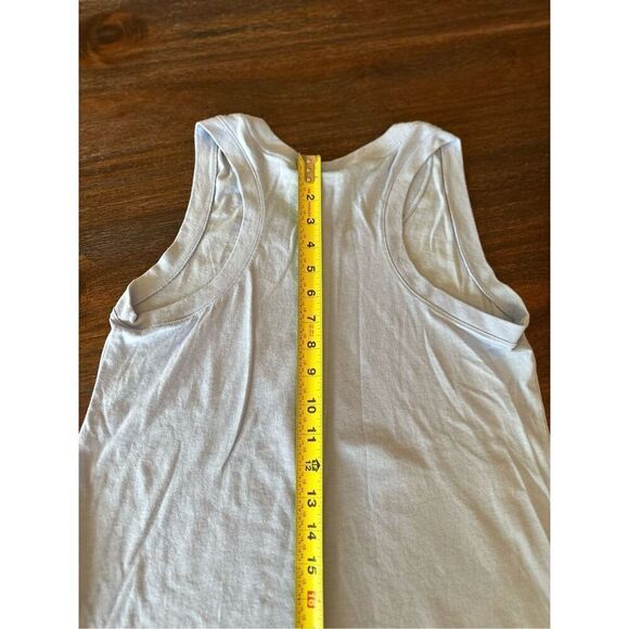 Ladies Nike workout top - Picture 5 of 7